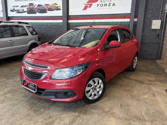 CHEVROLET ONIX 1.4 MPFI LT 8V FLEX 4P MANUAL CHEVROLET ONIX 1.4 MPFI LT 8V FLEX 4P MANUAL